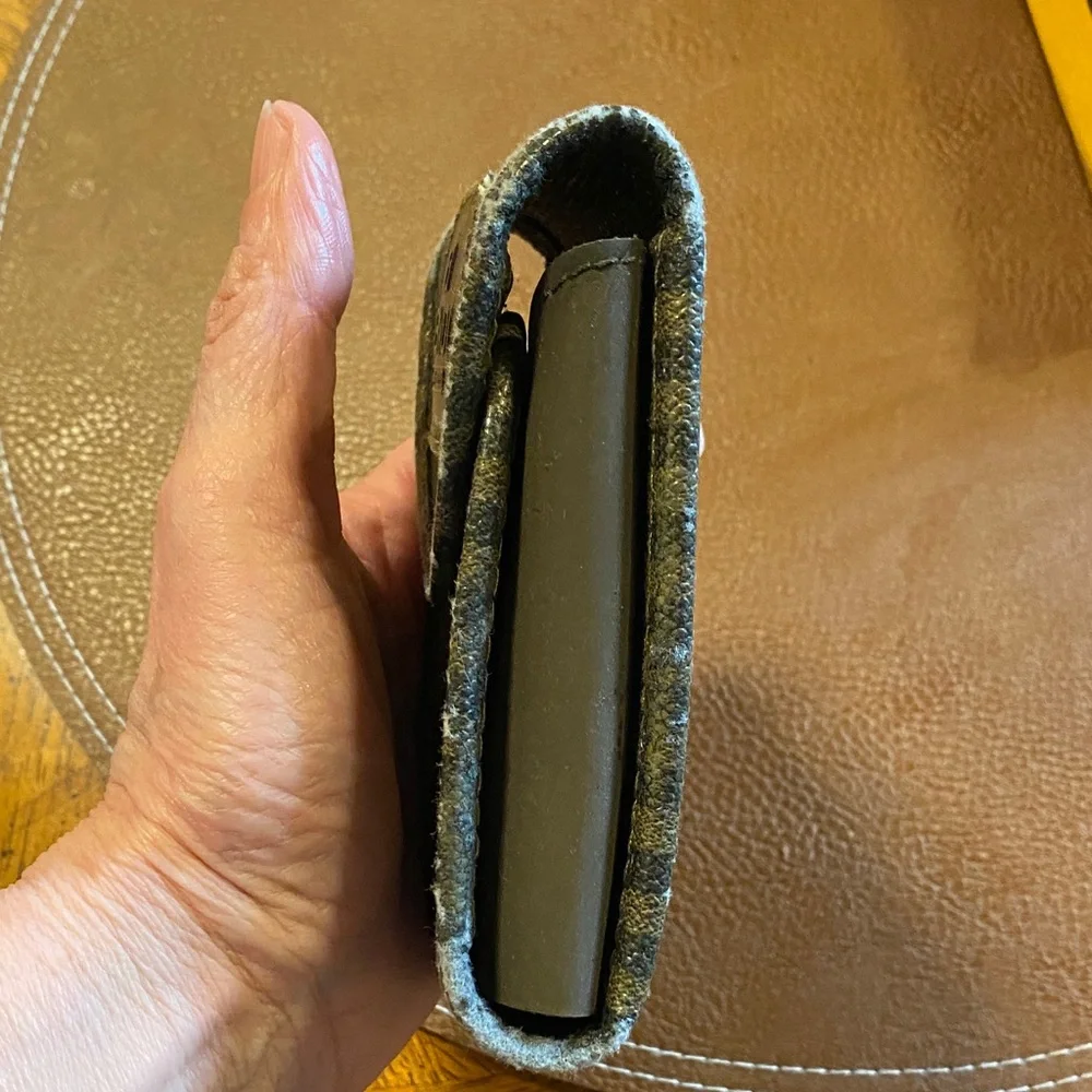 brown cigarette case , vintage , with peeling on the sides - Picture 2 of 5